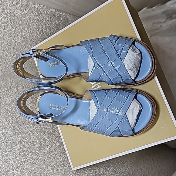Michael Kors Abbott Sandals - Picture 5 of 10